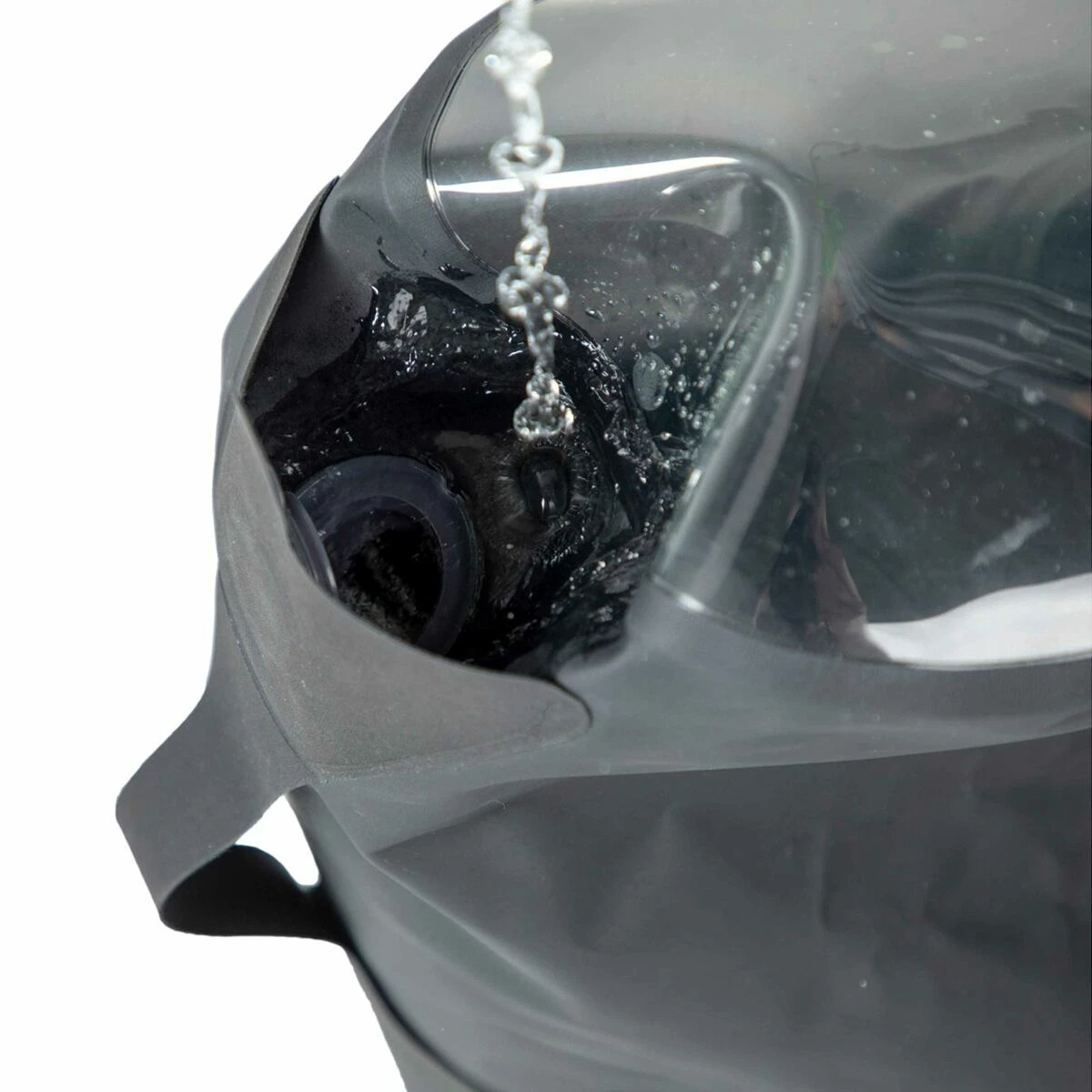 NEMO Equipment Inc. Showers Helio Pressure Shower 4 NEMO Equipment Inc. Showers Helio Pressure Shower - Image 4