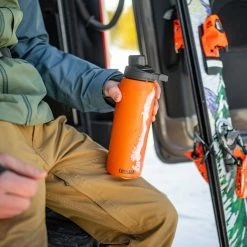 CamelBak Water Bottles Chute Mag Vacuum 20oz Stainless Bottle 26 CamelBak Water Bottles Chute Mag Vacuum 20oz Stainless Bottle -Gsi Outdoor Shop NAV D6